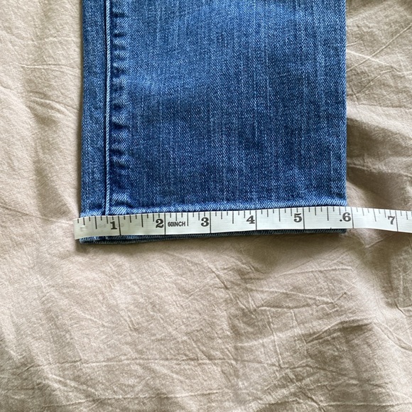 LOFT Relaxed Skinny Jeans Medium Wash Size 28 or 6 - Picture 10 of 11